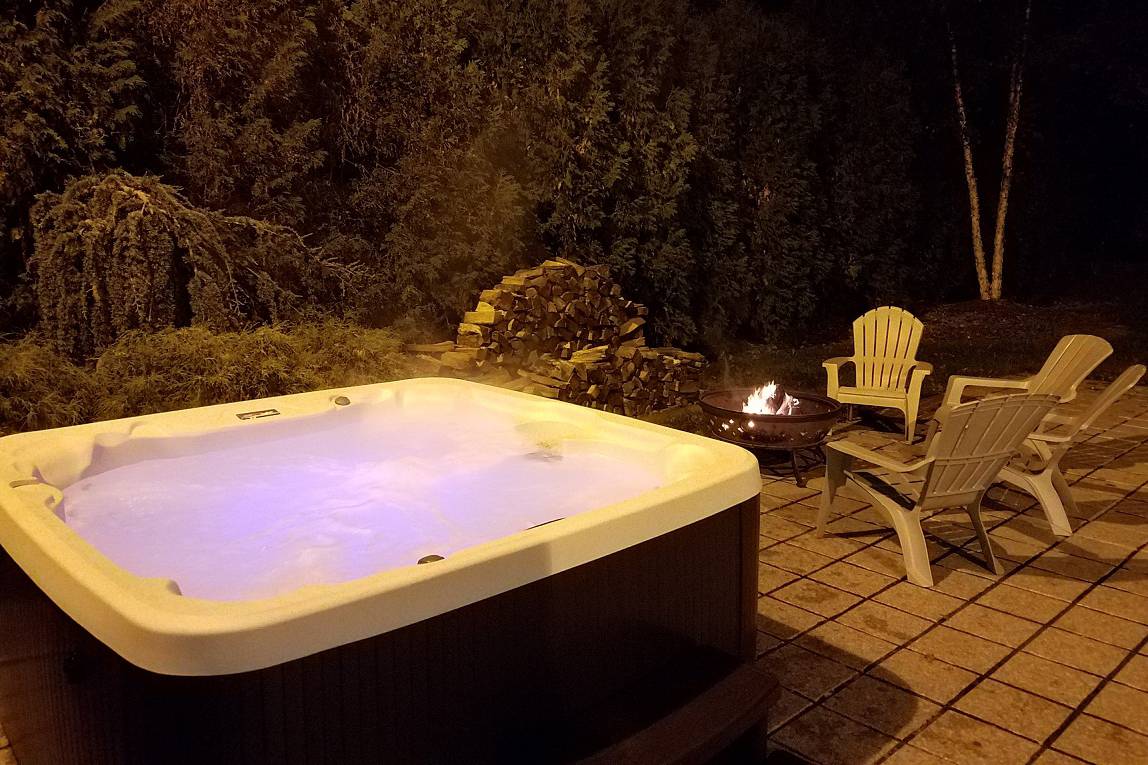What Do You Need More Hot Tub Vs Sauna For Recovery Hot Tubs Report