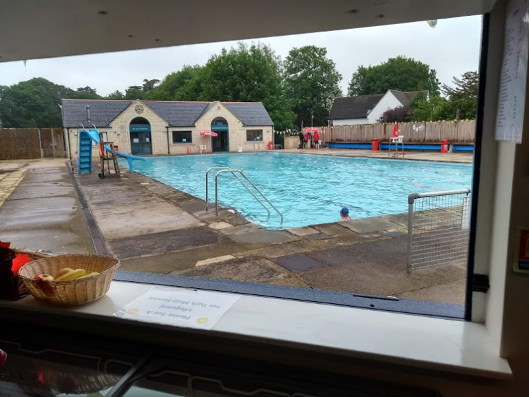 ciren open air pool