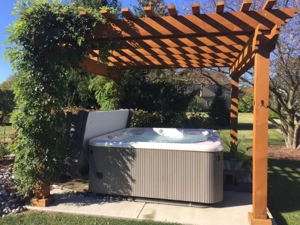 is it cheaper to heat a hot tub with